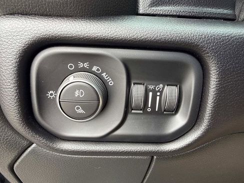 Used 2024 RAM 3500 Laramie w/ Night Edition image 30