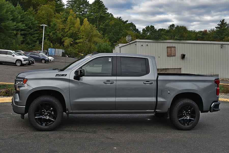 New 2026 Chevrolet Silverado 1500 RST w/ RST All Star Premium Package AWD/4WD image 4