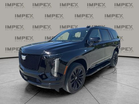 Used 2025 Cadillac Escalade Sport w/ LPO, ONYX Package image 1