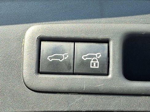 Used 2024 Lexus UX 250h F Sport AWD/4WD image 31