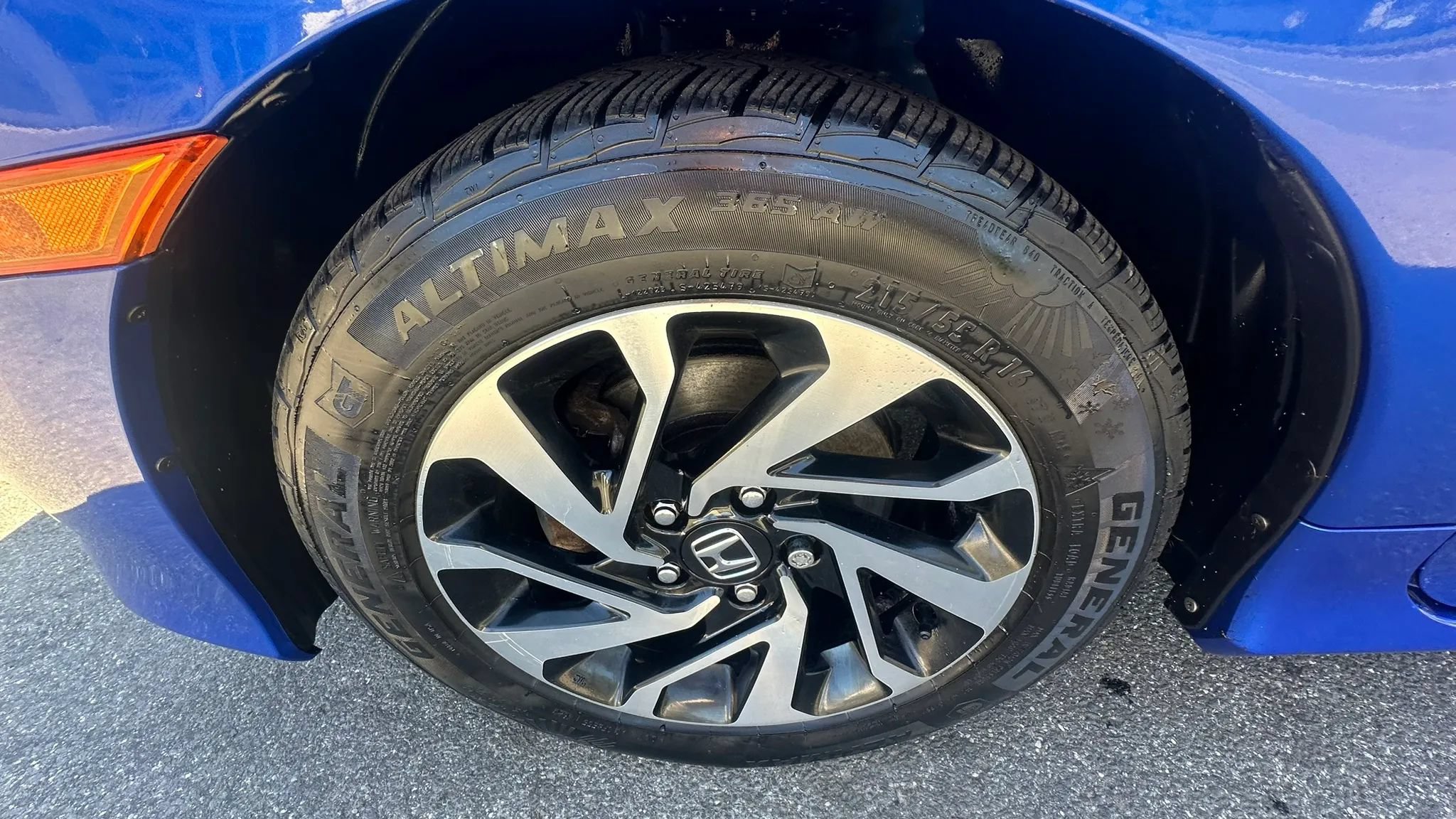 Used 2016 Honda Civic LX image 9