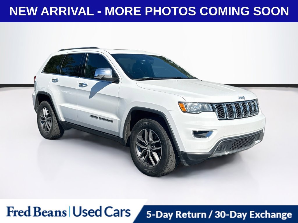 Used 2017 Jeep Grand Cherokee Limited AWD/4WD image 1