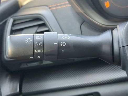 Used 2023 Subaru Crosstrek 2.0i Premium image 25