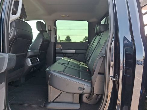 Used 2024 Ford F450 Lariat AWD/4WD image 10