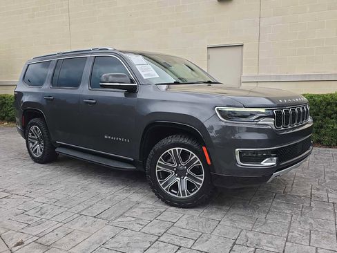 Used 2023 Jeep Wagoneer Series II RWD image 27