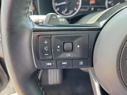 Certified 2025 Nissan Pathfinder SL AWD/4WD image 19