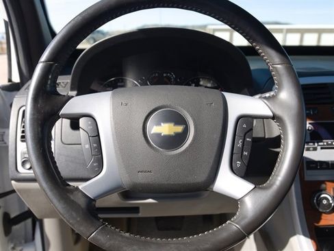 Used 2009 Chevrolet Equinox LT w/ LT Preferred Equipment Group image 16