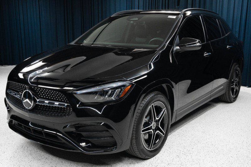 Certified 2026 Mercedes-Benz GLA 250 image 1