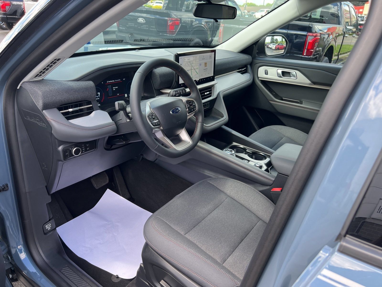 New 2026 Ford Explorer Active AWD/4WD image 20