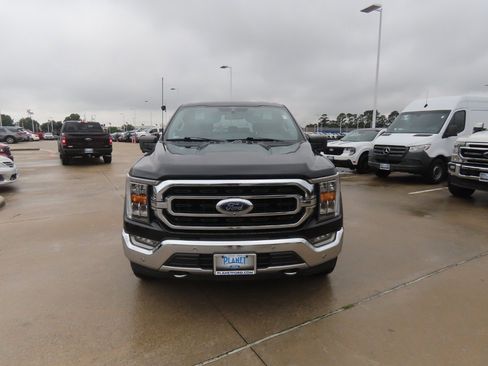Used 2021 Ford F150 XLT w/ Equipment Group 302A High AWD/4WD image 5