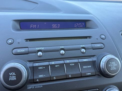 Used 2011 Honda Civic LX image 14