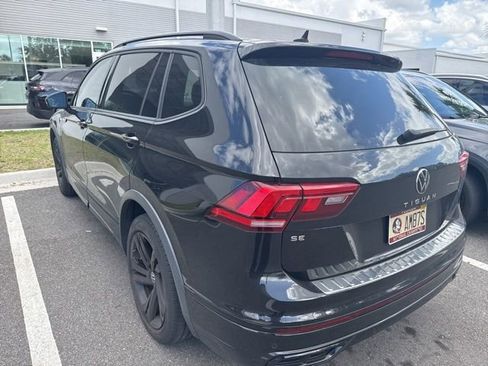 Used 2023 Volkswagen Tiguan SE R-Line image 7