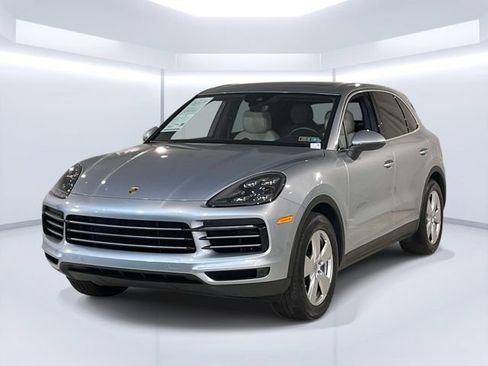 Certified 2022 Porsche Cayenne AWD/4WD image 1
