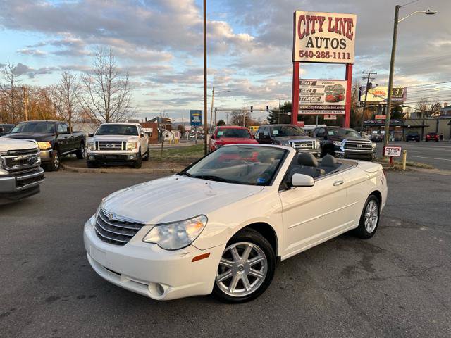 Used 2008 Chrysler Sebring Limited FWD image 2