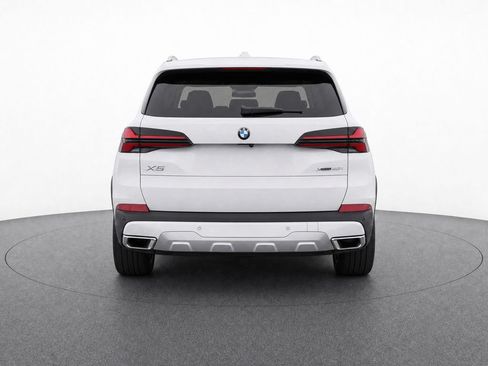 Used 2024 BMW X5 xDrive40i w/ Parking Assistance Package AWD/4WD image 31