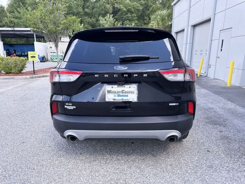 Used 2020 Ford Escape SE AWD/4WD image 5