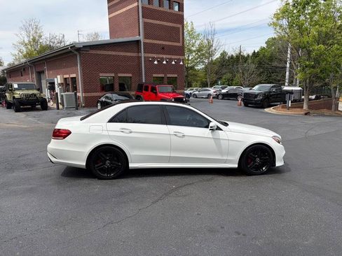 Used 2014 Mercedes-Benz E 350 Sedan image 8