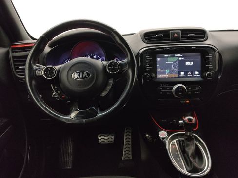 Used 2019 Kia Soul + FWD image 22