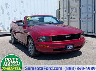 Used 2005 Ford Mustang Deluxe video 1
