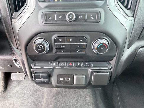 Used 2024 Chevrolet Silverado 2500 Custom w/ Custom Convenience Package AWD/4WD image 18