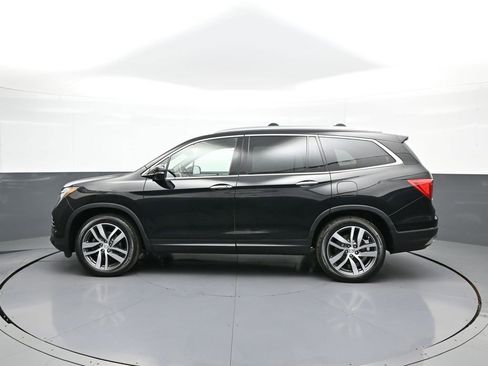 Used 2017 Honda Pilot Elite image 9
