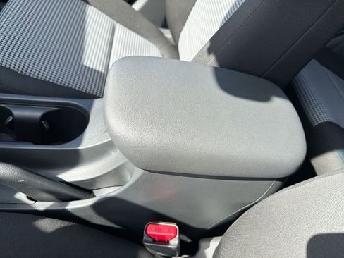 Used 2023 Hyundai Kona SE image 23