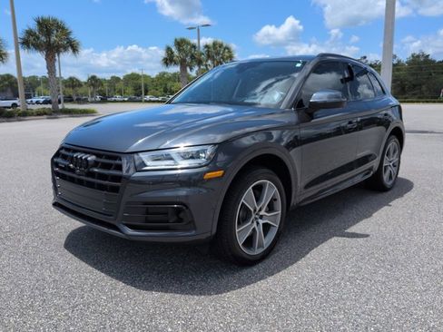Used 2020 Audi Q5 Prestige AWD/4WD image 9