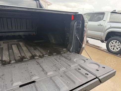 Used 2025 GMC Hummer EV 3X AWD/4WD image 5