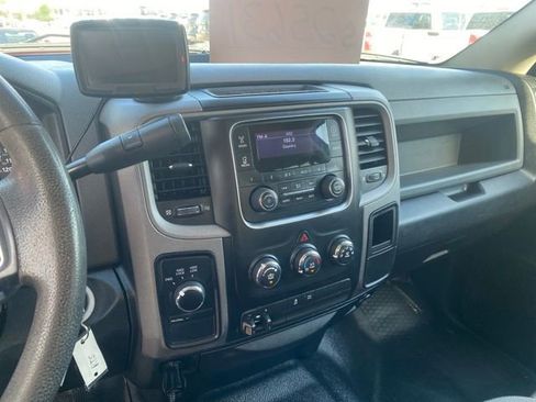 Used 2016 RAM 3500 Tradesman w/ Chrome Appearance Group AWD/4WD image 12