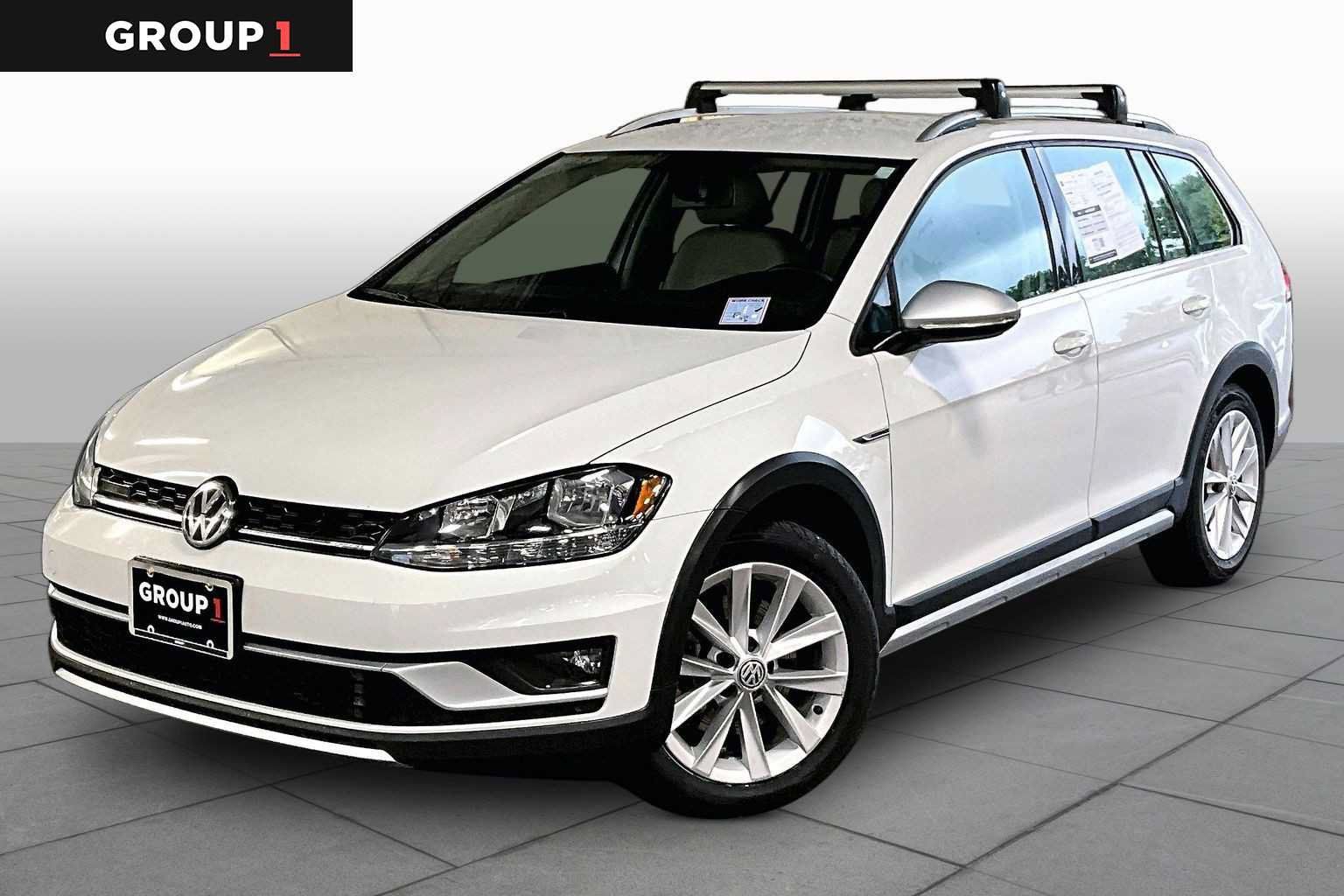 Used 2019 Volkswagen Golf Alltrack S AWD/4WD image 1