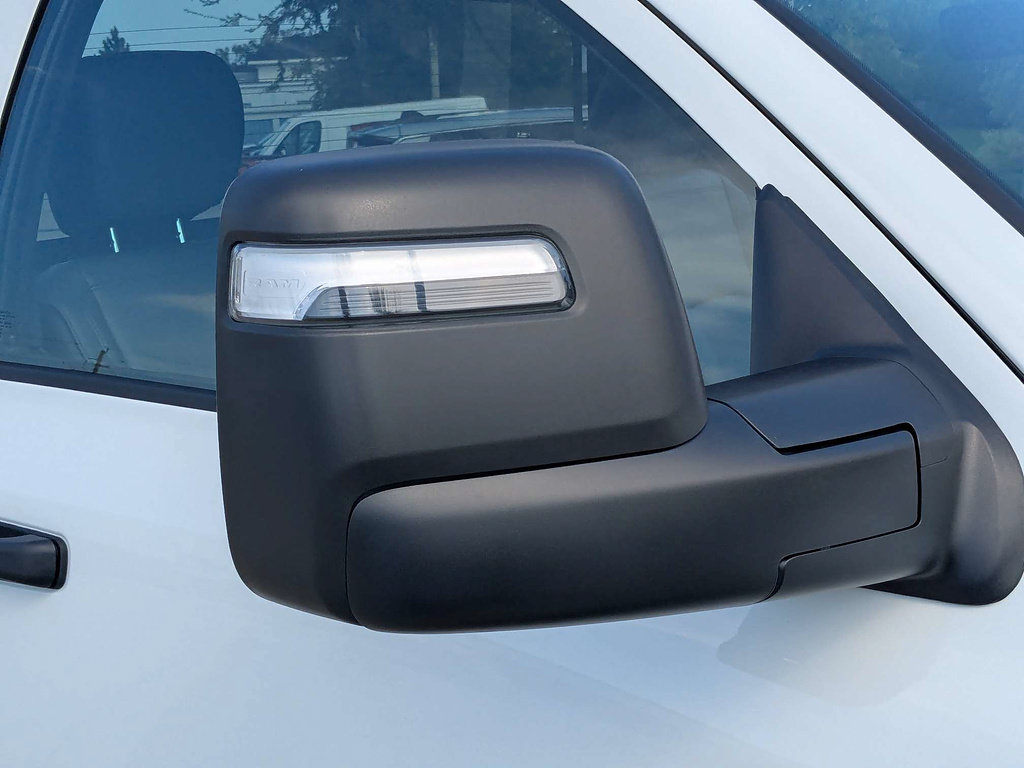 New 2026 RAM 5500 Tradesman AWD/4WD image 10