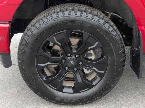 Certified 2022 Ford F150 Platinum w/ Equipment Group 701A High AWD/4WD image 12