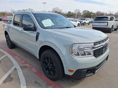 Used 2024 Ford Maverick Lariat w/ FX4 Off-Road Package image 8
