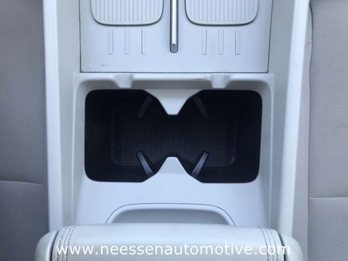 Used 2024 Hyundai Santa Fe SE image 32