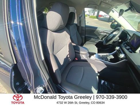 Certified 2025 Toyota RAV4 XLE AWD/4WD image 24