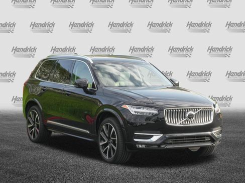 Used 2023 Volvo XC90 B6 Plus w/ Protection Package Premier AWD/4WD image 2
