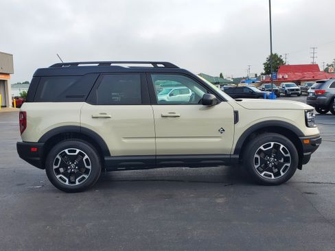 Used 2024 Ford Bronco Sport Outer Banks w/ Tech Package AWD/4WD image 5