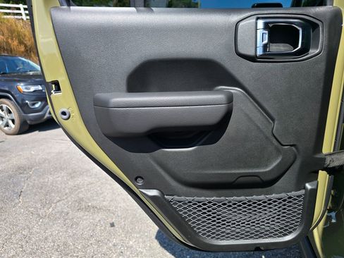 New 2025 Jeep Wrangler Willys image 37