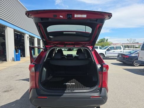 Used 2023 Toyota RAV4 XLE Premium AWD/4WD image 13