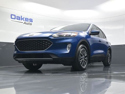 Used 2022 Ford Escape SEL w/ Technology Package image 38