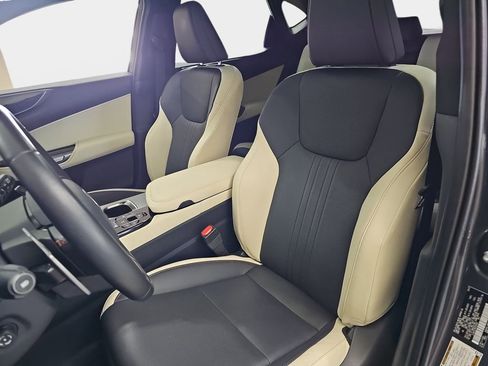 Used 2024 Lexus NX 350h AWD image 18