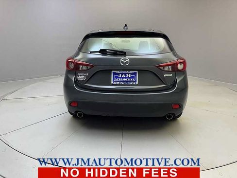 Used 2015 MAZDA MAZDA3 i Touring w/ Technology Package FWD image 4
