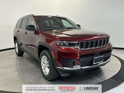 New 2026 Jeep Grand Cherokee L Laredo AWD/4WD image 1