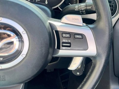Used 2012 MAZDA MX-5 Miata Touring w/ Appearance Pkg RWD image 28