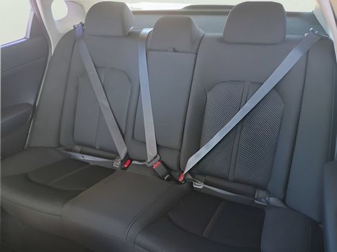 Used 2017 Kia Optima LX FWD image 13