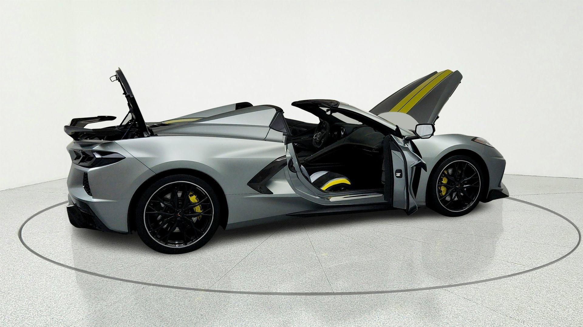 Certified 2023 Chevrolet Corvette Stingray Premium Conv w/ Z51 Performance Package RWD image 13
