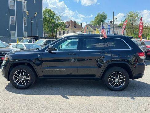 Used 2020 Jeep Grand Cherokee Laredo w/ Quick Order Package 2BN North AWD/4WD image 7