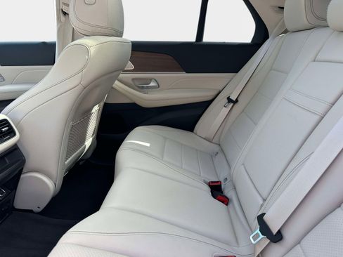 Used 2023 Mercedes-Benz GLE 350 4MATIC image 14