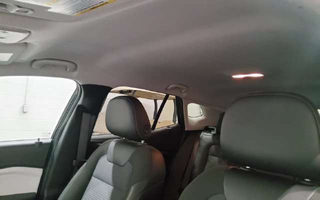 Used 2025 Chevrolet Trax LT FWD image 28