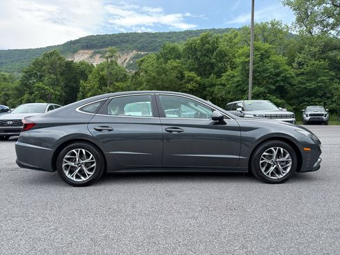Certified 2022 Hyundai Sonata SEL FWD image 8